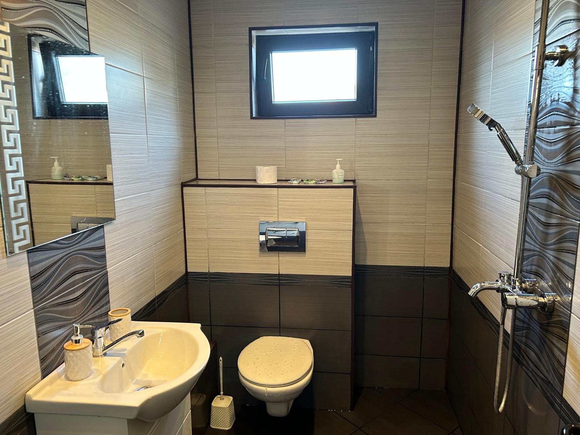 Apart House Ana Апартамент За Гости Ана Vratsa Esterno foto