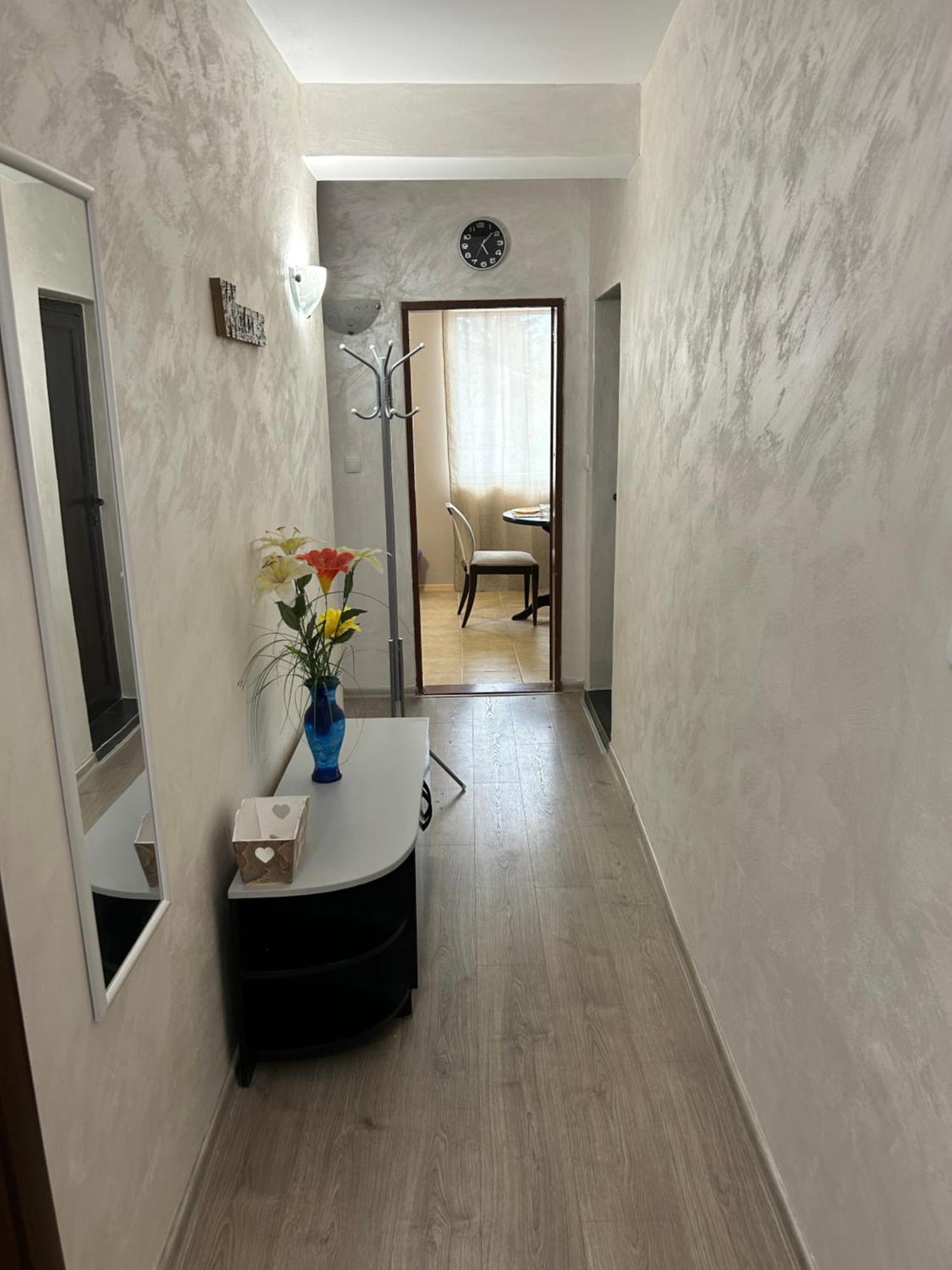 Apart House Ana Апартамент За Гости Ана Vratsa Esterno foto