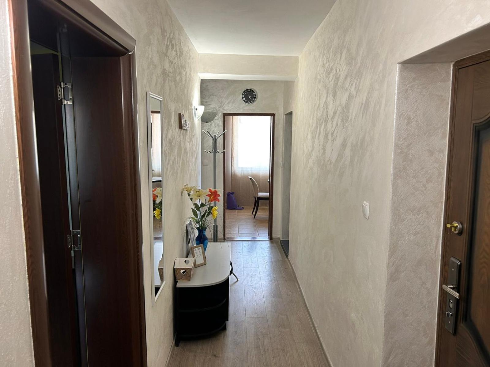 Apart House Ana Апартамент За Гости Ана Vratsa Esterno foto